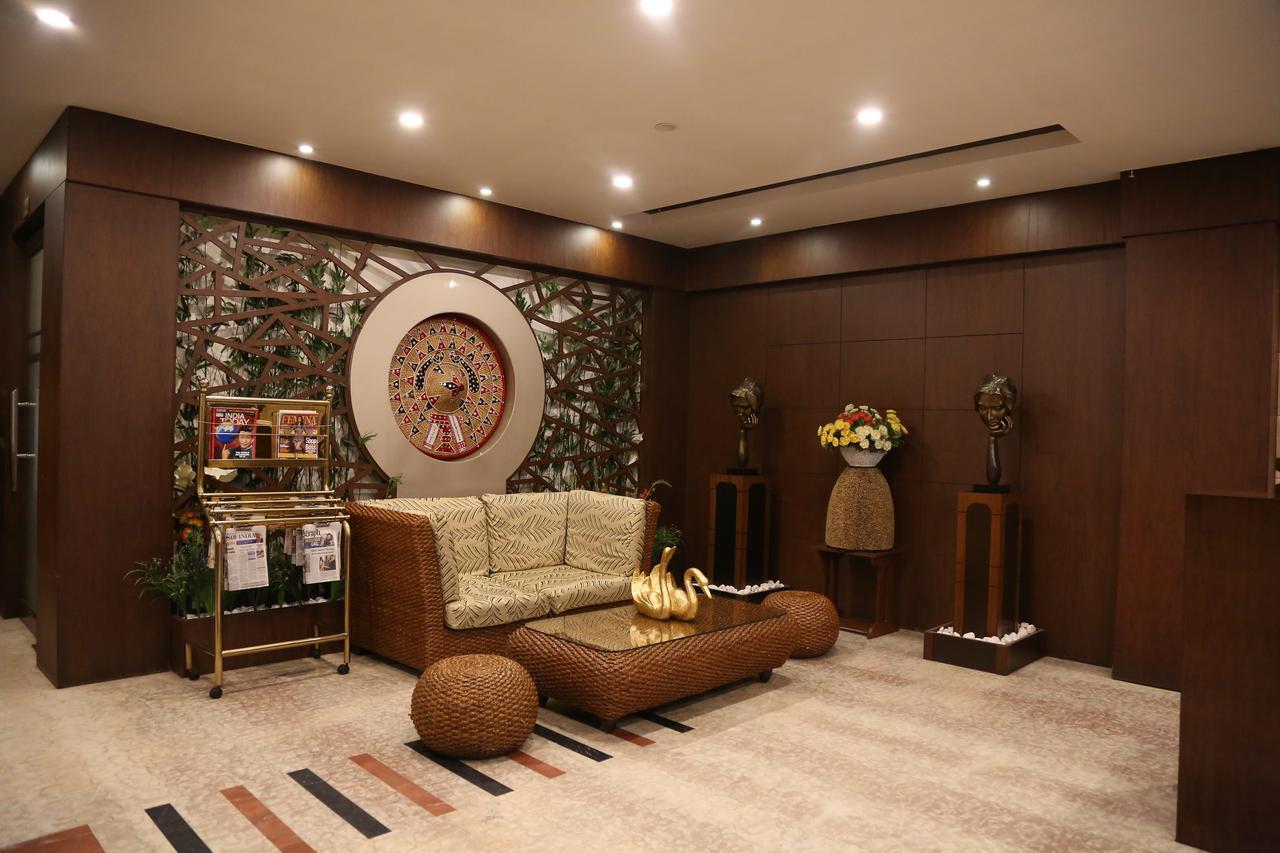 Hotel Md'S Continental Jorhat Ngoại thất bức ảnh