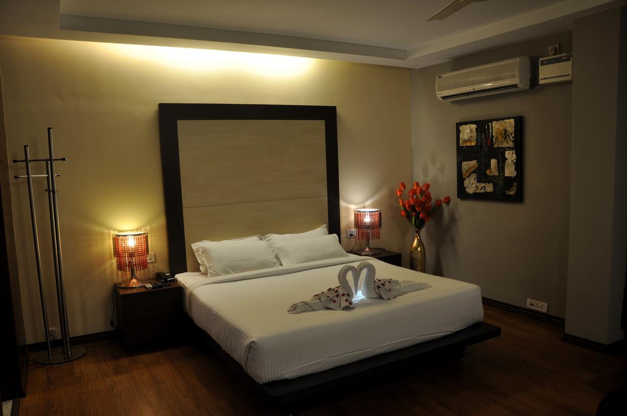 Hotel Md'S Continental Jorhat Ngoại thất bức ảnh